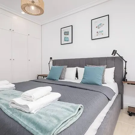 Apartment Beautiful 1 Bed Duplex Penthouse With Views Rdr327 *
